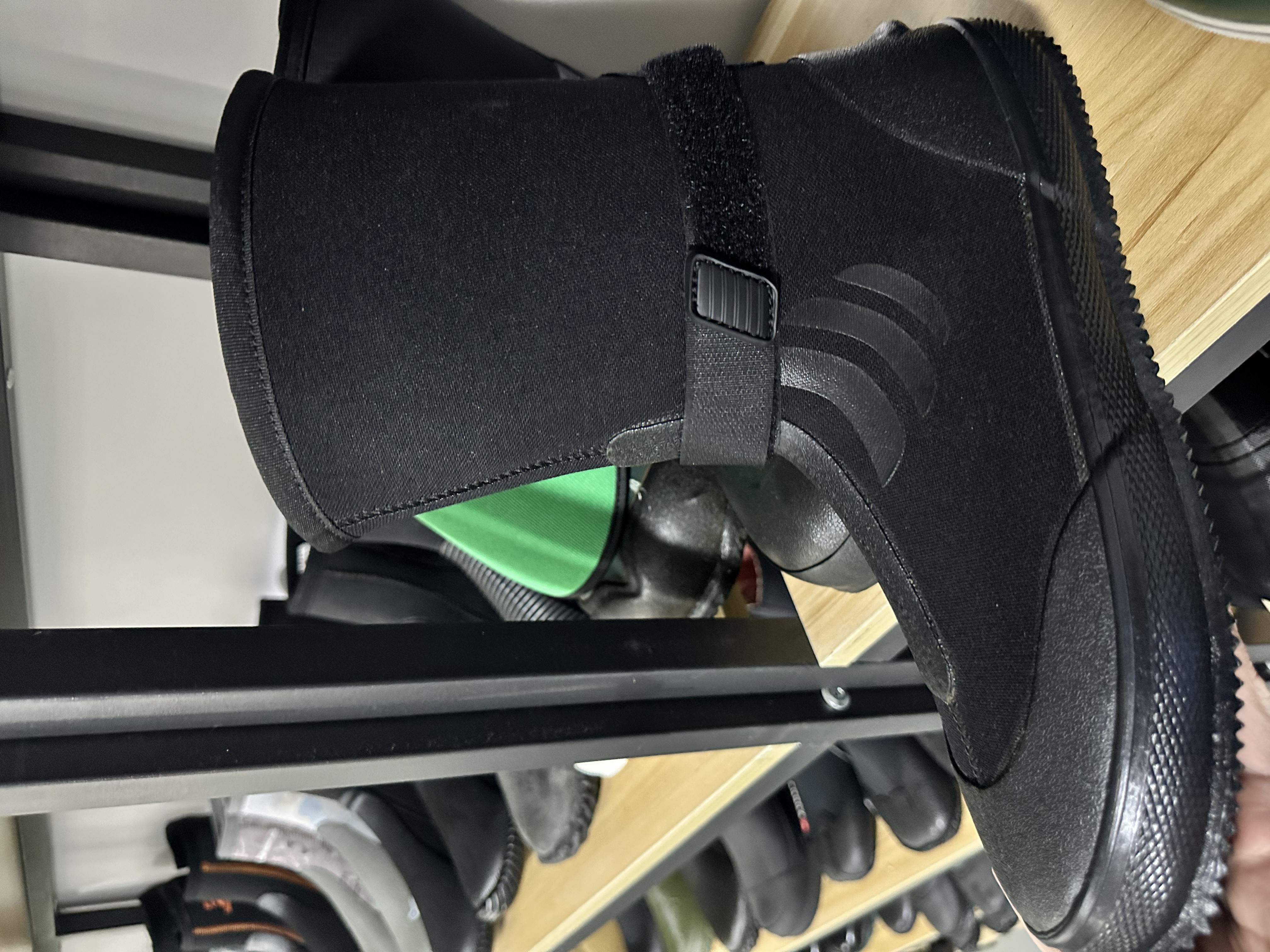 AYIDA OEM safety and dive boot example