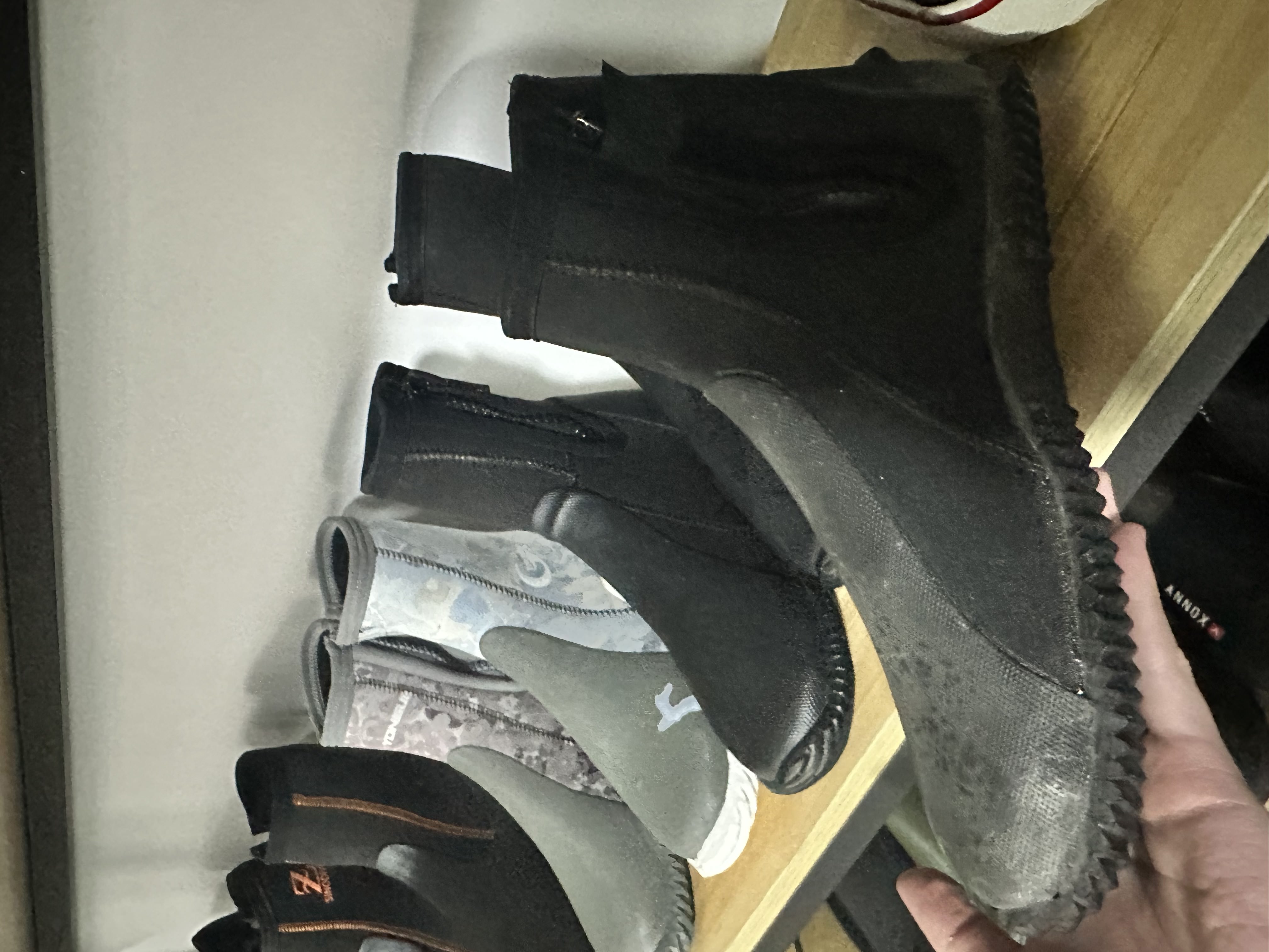 AYIDA OEM safety and dive boot example